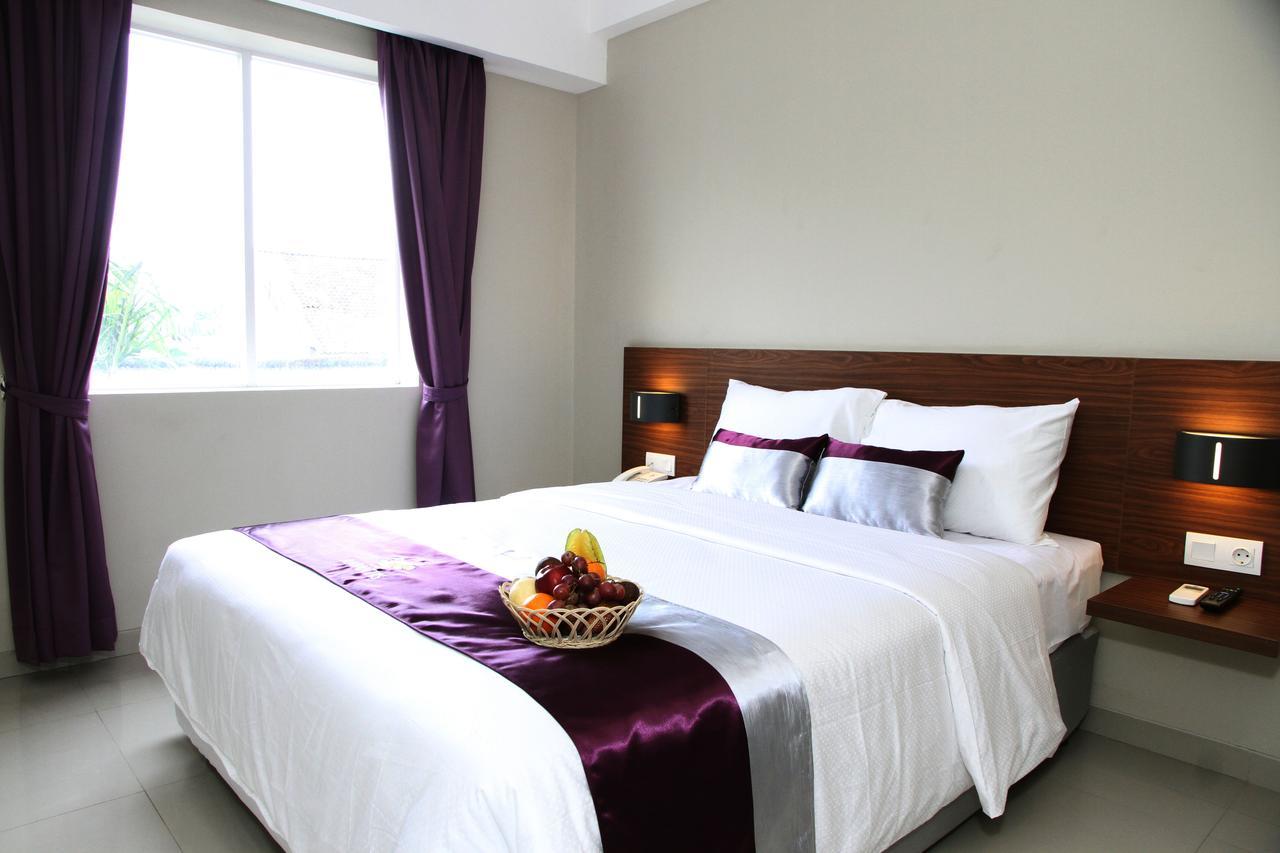 Amantis Hotel Demak Exterior foto